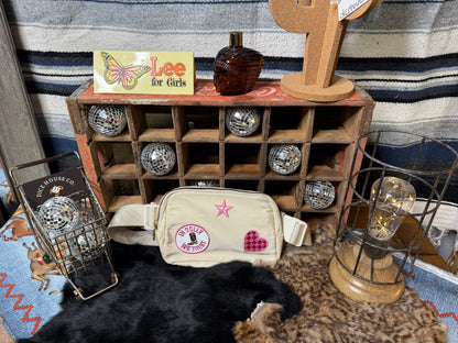 Cowbabe’s Fanny - In Dolly We Trust