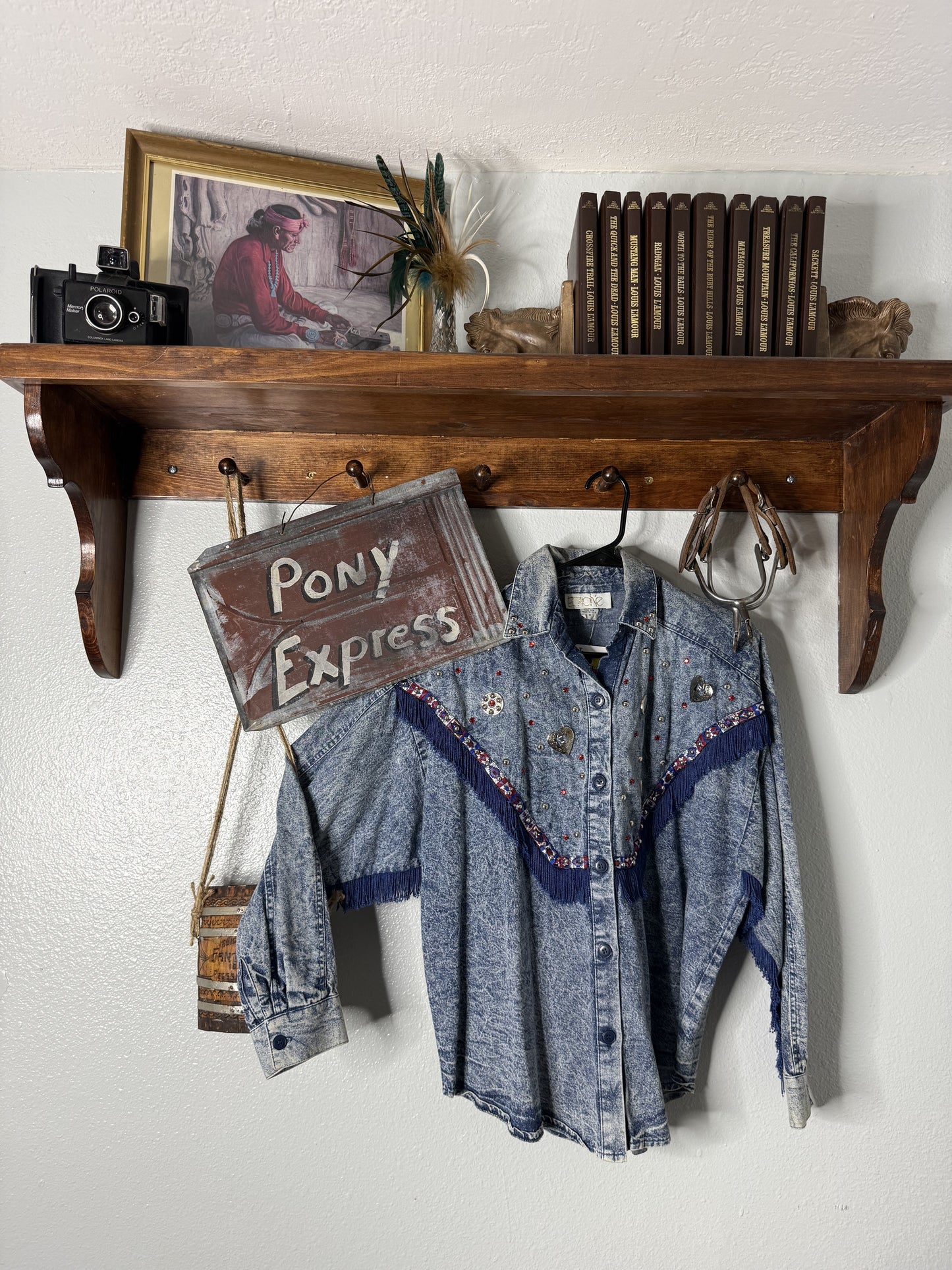 Vintage Caché Denim Button-Up Shirt