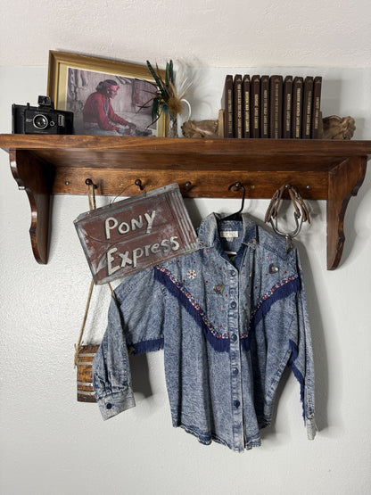 Vintage Caché Denim Button-Up Shirt